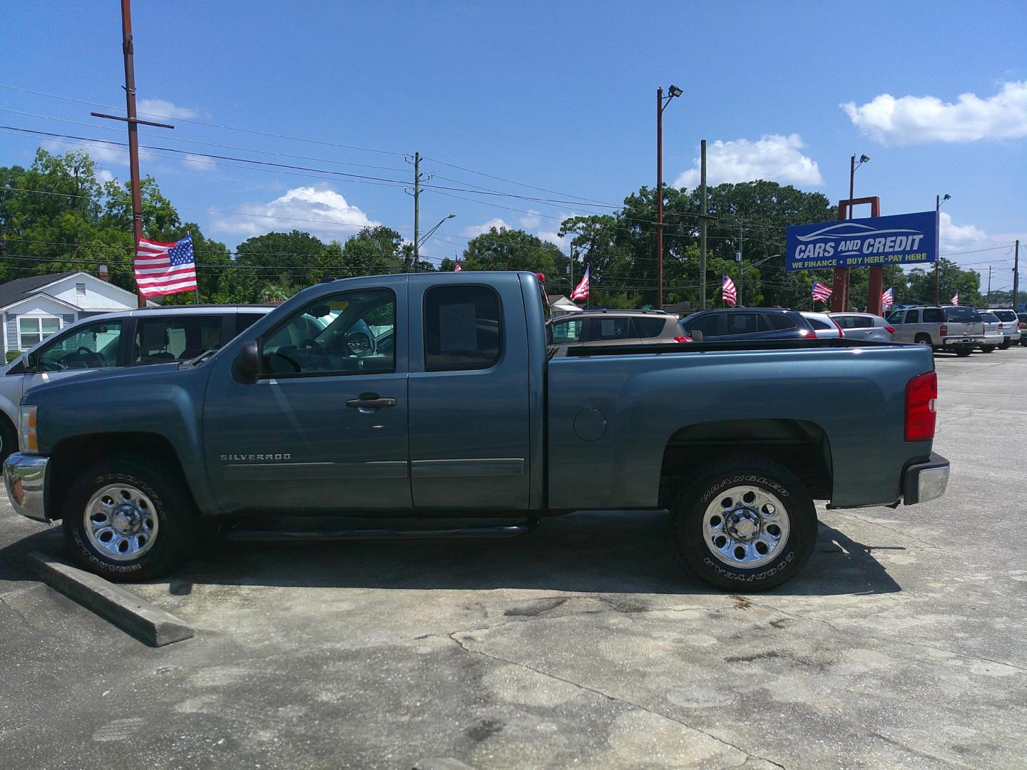 2013 GREEN CHEVROLET SILVERADO LS (1GCRCREA8DZ) , located at 390 Hansen Avenue, Orange Park, FL, 32065, (904) 276-7933, 30.130497, -81.787529 - Photo#1